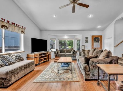 2333 Wasabe Drive, South Lake Tahoe, CA 96150 Photo