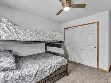 2333 Wasabe Drive, South Lake Tahoe, CA 96150 Photo