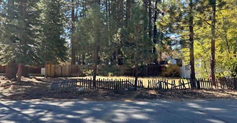 1182 Reno Avenue, South Lake Tahoe, CA 96150 Photo