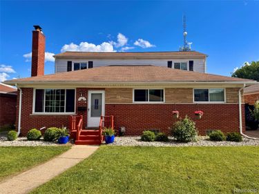 21218 Benjamin Street, St Clair Shores, Mi 48081