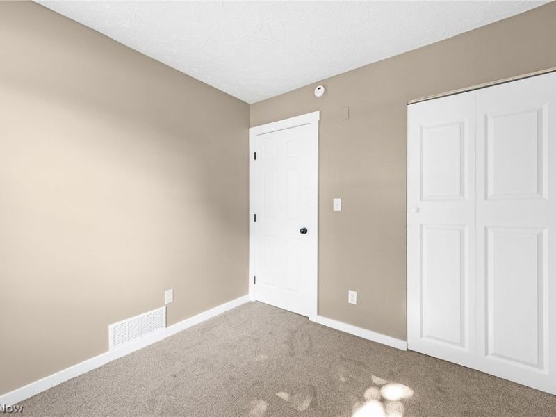 8995 Spring Drive, Windham, OH 44288 Photo 22