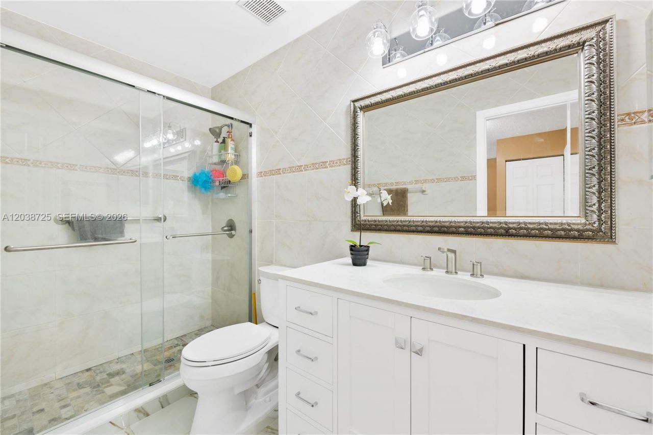 2021 Barcelona Ter , Margate, FL 33063 Photo