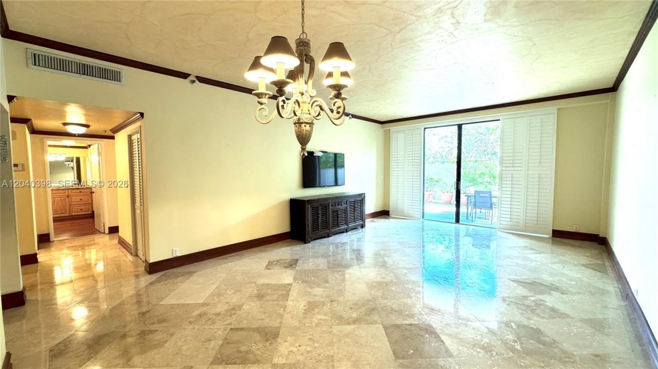 251 Crandon Blvd, Unit 133, Key Biscayne, FL 33149 Main Photo