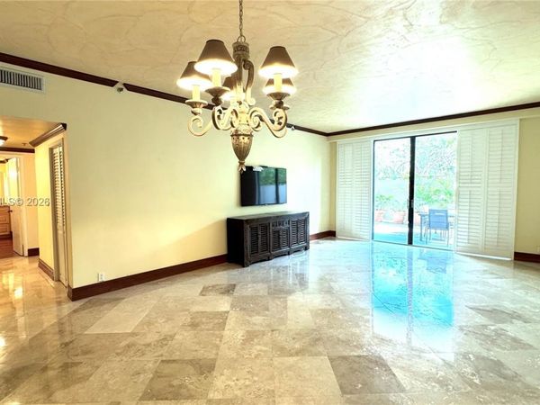 251 Crandon Blvd, Unit 133, Key Biscayne, FL 33149