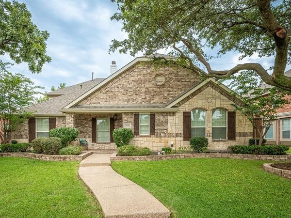 1611 Country Brook Lane, Allen, TX 75002