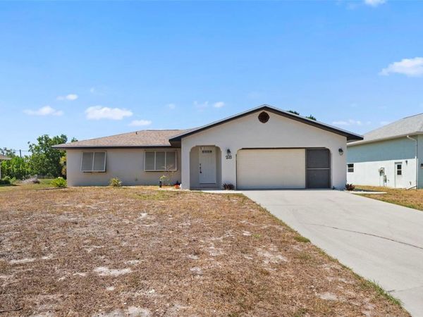 28 CLINTWOOD AVENUE, ENGLEWOOD, FL 34223