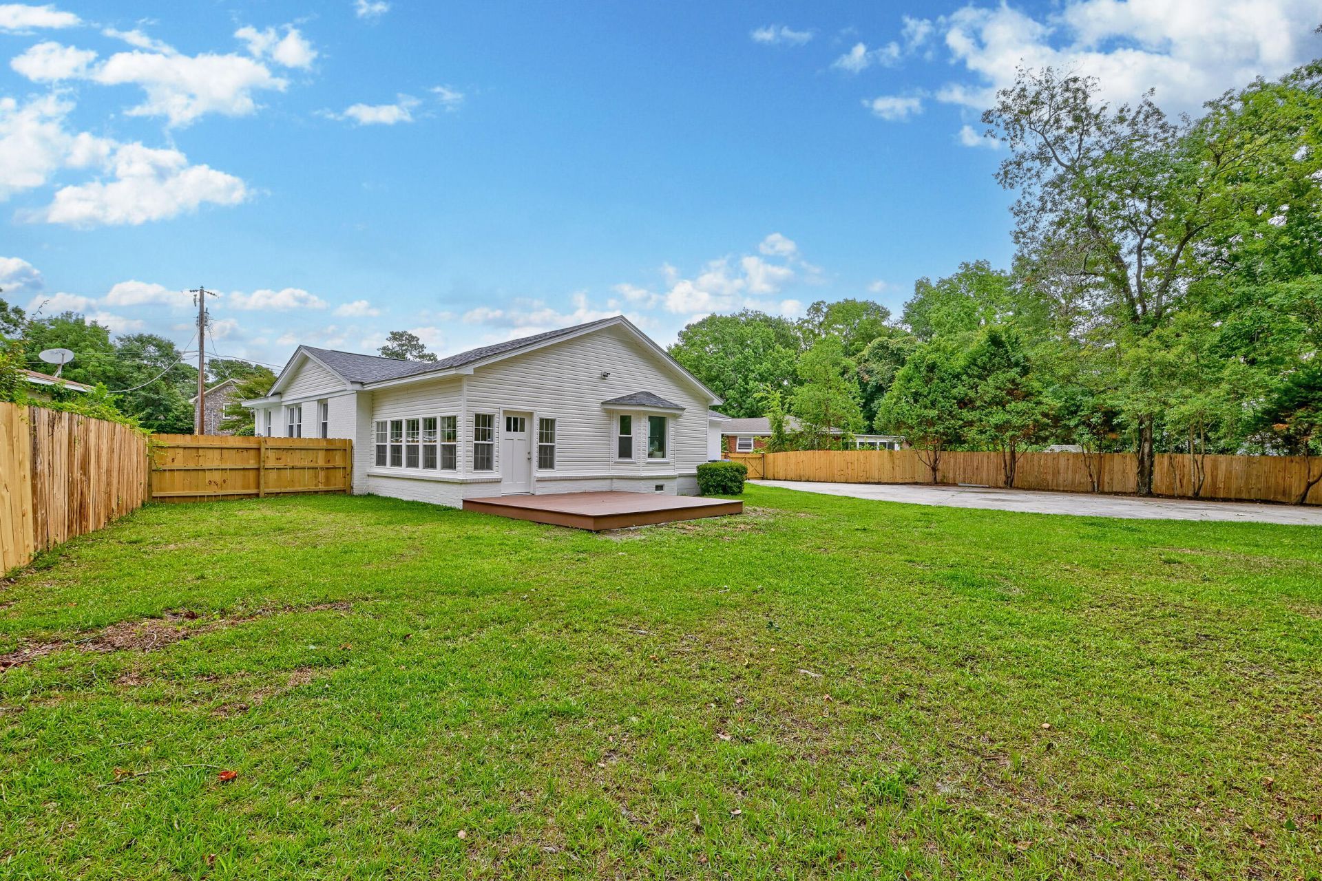 1121 Browning Road Photo 37