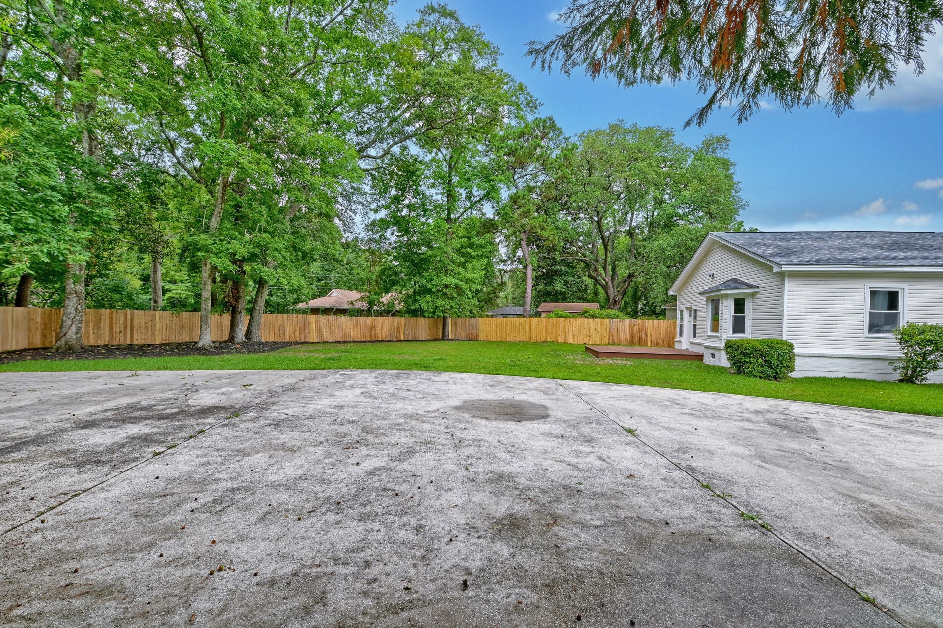 1121 Browning Road Photo 57