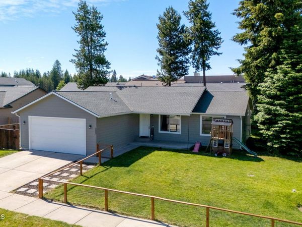 5802 W Joss LN , Spirit Lake, ID 83869