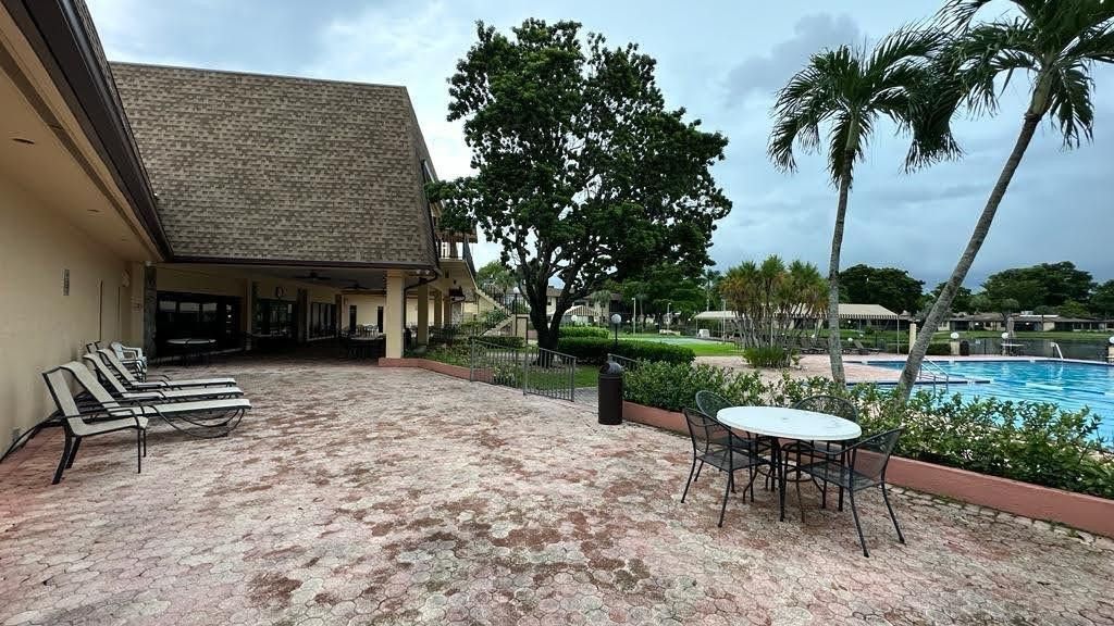 100 Berkley Road, Unit 109, Hollywood, FL 33024 Photo