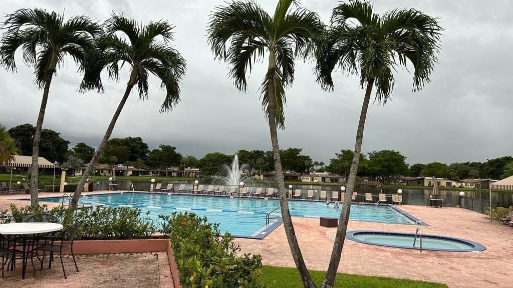 100 Berkley Road, Unit 109, Hollywood, FL 33024 Photo