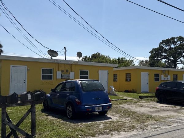 2505 Avenue R, Unit B, Fort Pierce, FL 34947