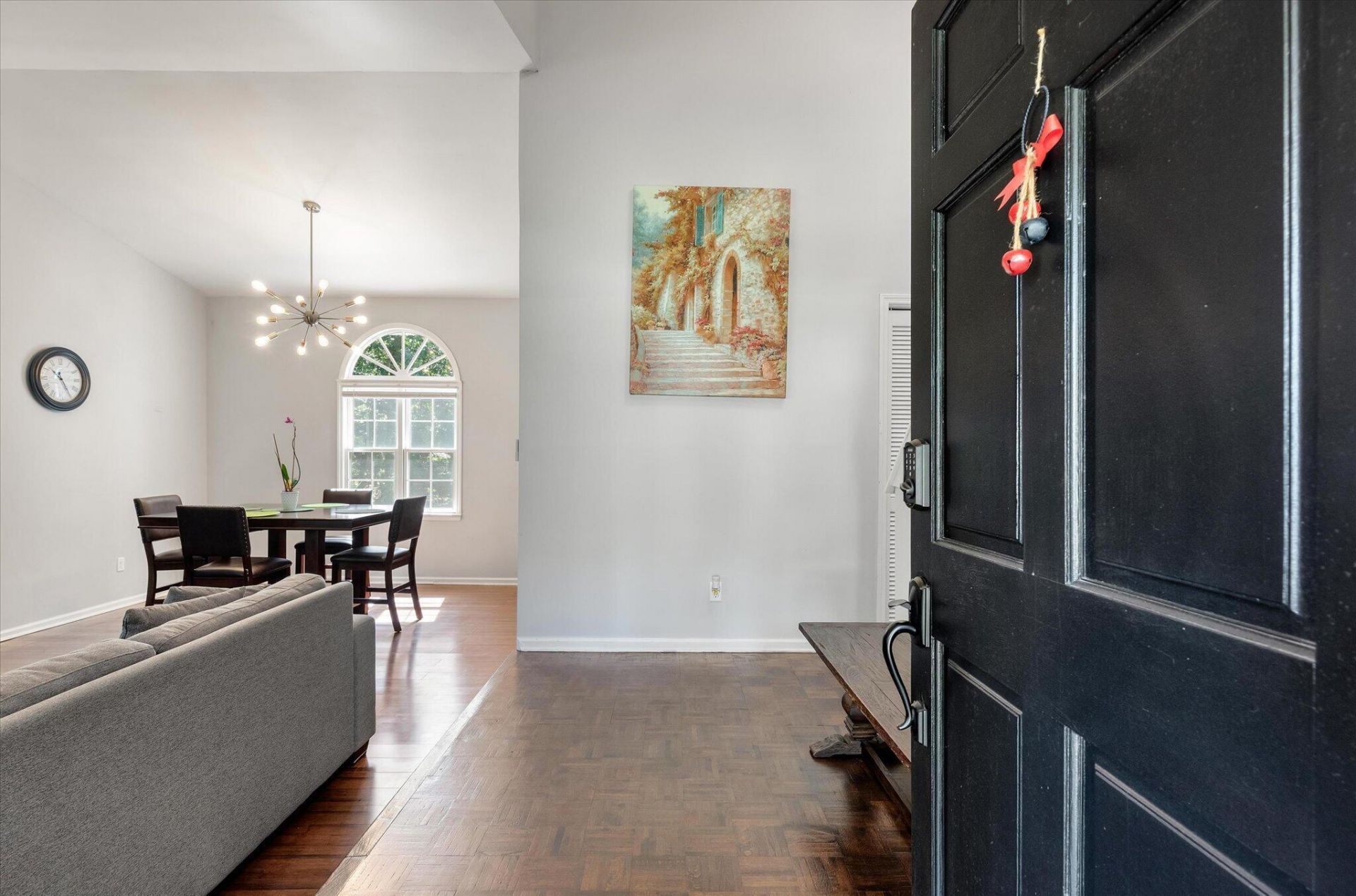 7 Lochmore Terrace Photo 5