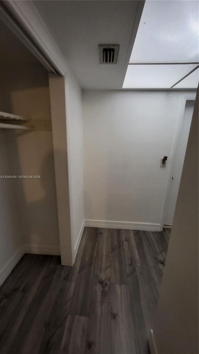 1591 NE Miami Gardens Dr, Unit 306, Miami, FL 33179 Photo