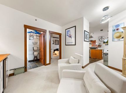 1750 Village East Road, Olympic Valley, CA 96146 Photo