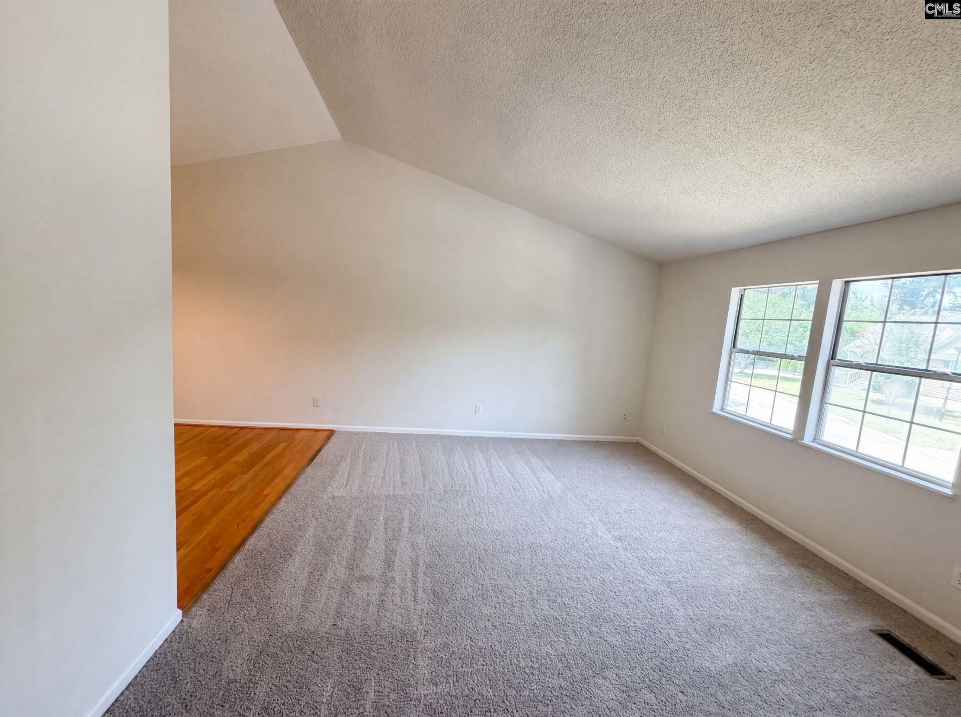 163 Stonewood Drive  Photo 10