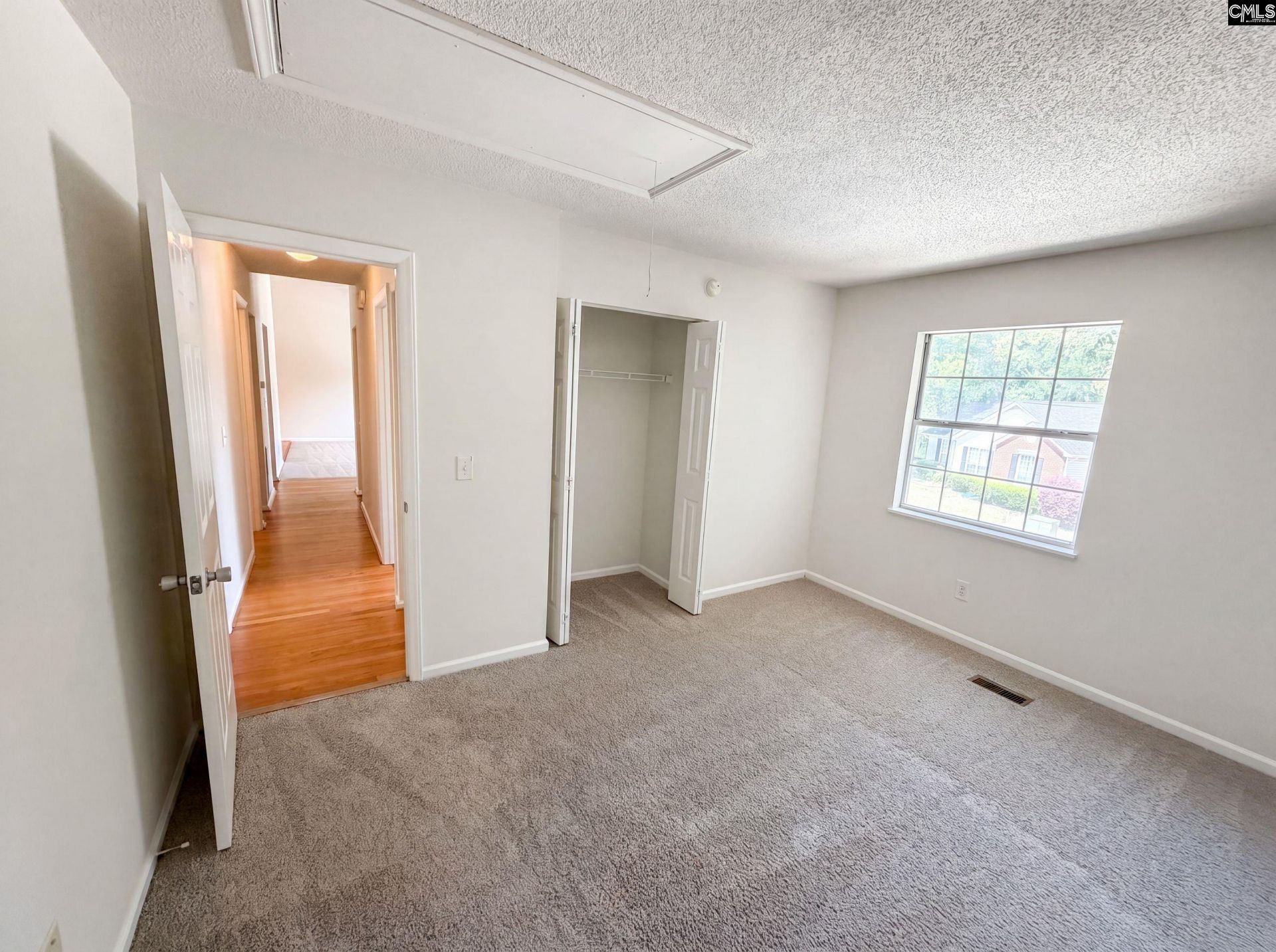 163 Stonewood Drive  Photo 13