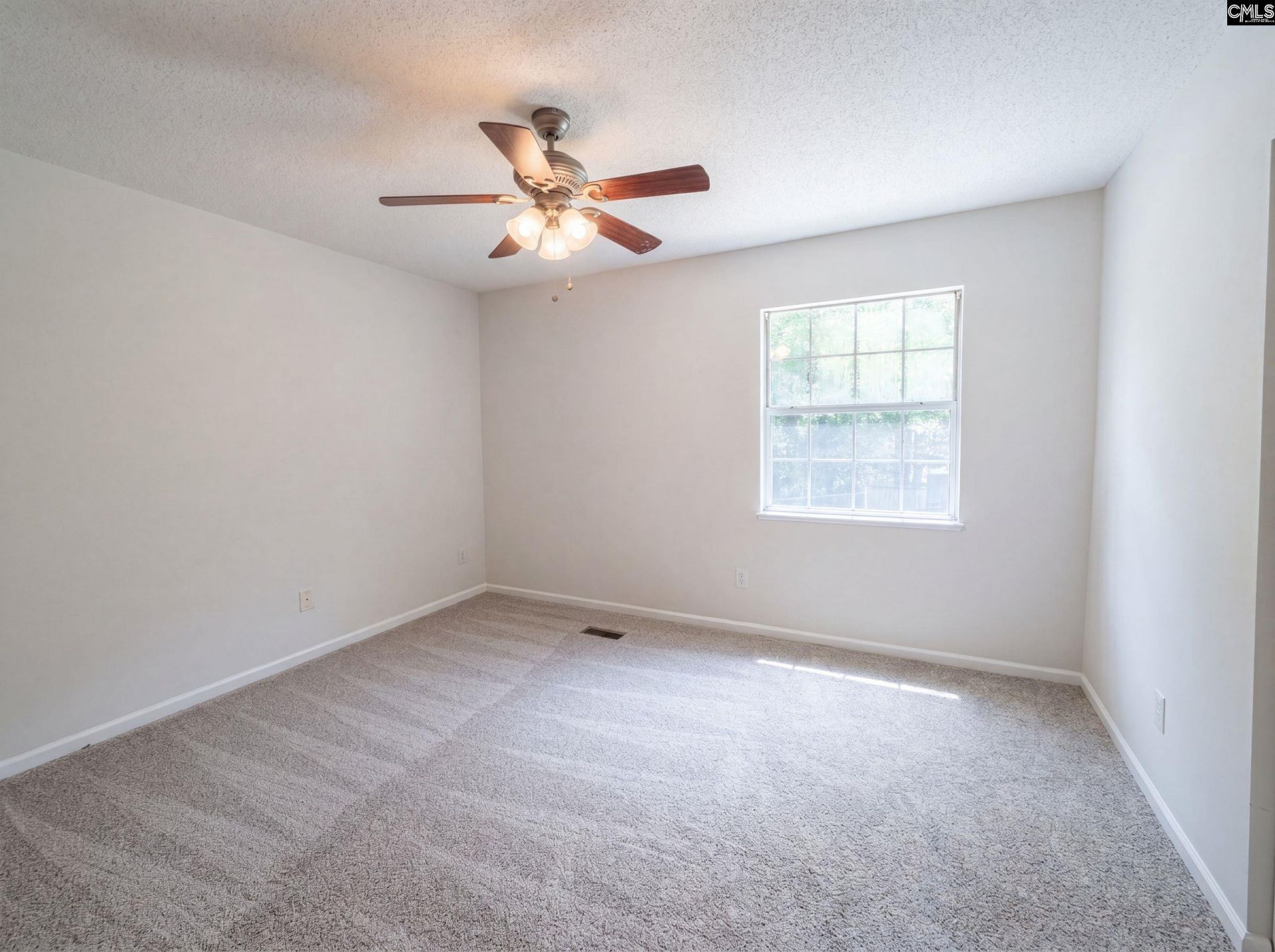 163 Stonewood Drive  Photo 14