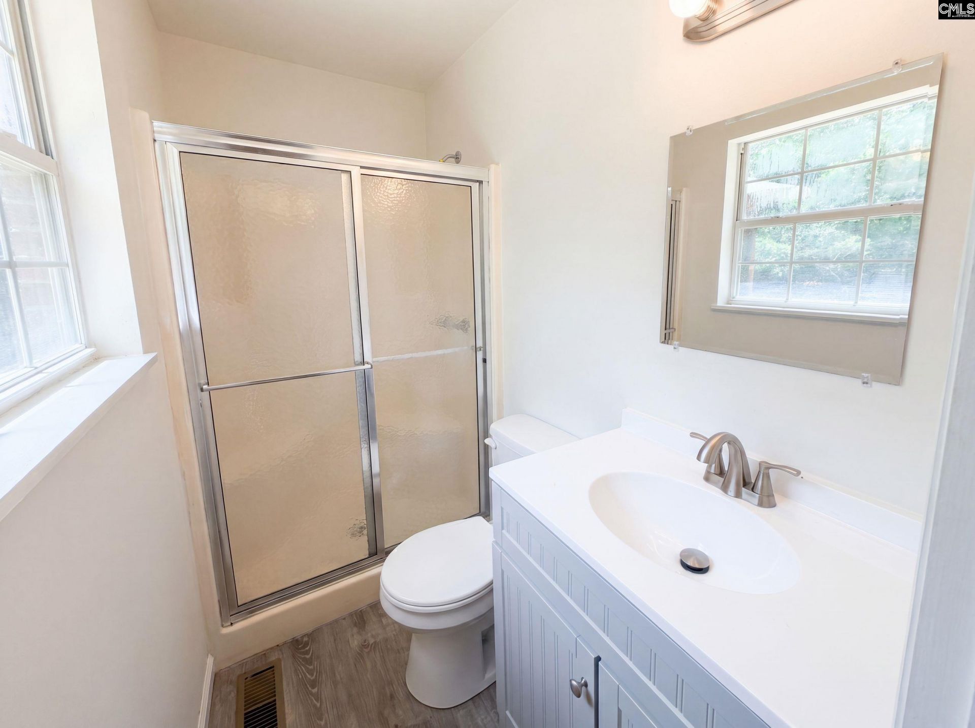 163 Stonewood Drive  Photo 19