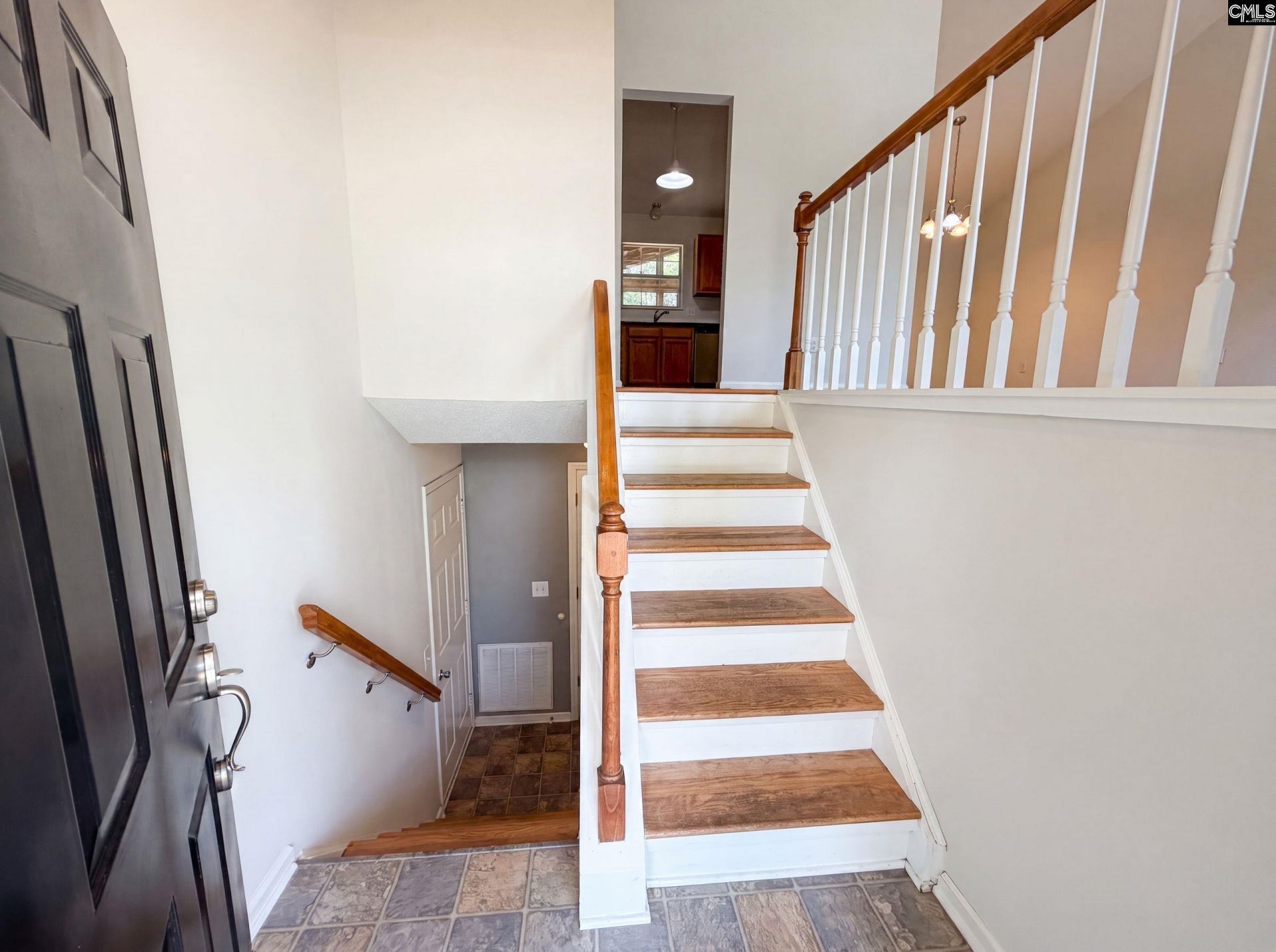 163 Stonewood Drive  Photo 6