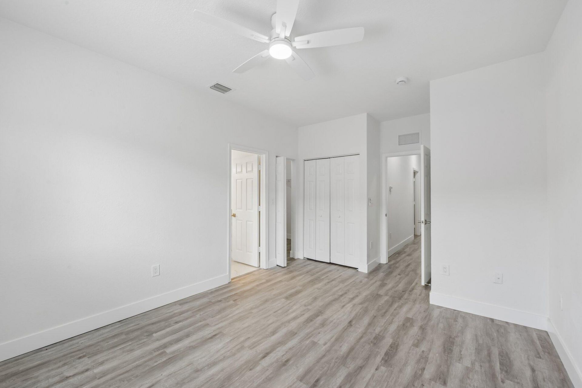 560 St Tropez Lane, Margate, FL 33068 Photo
