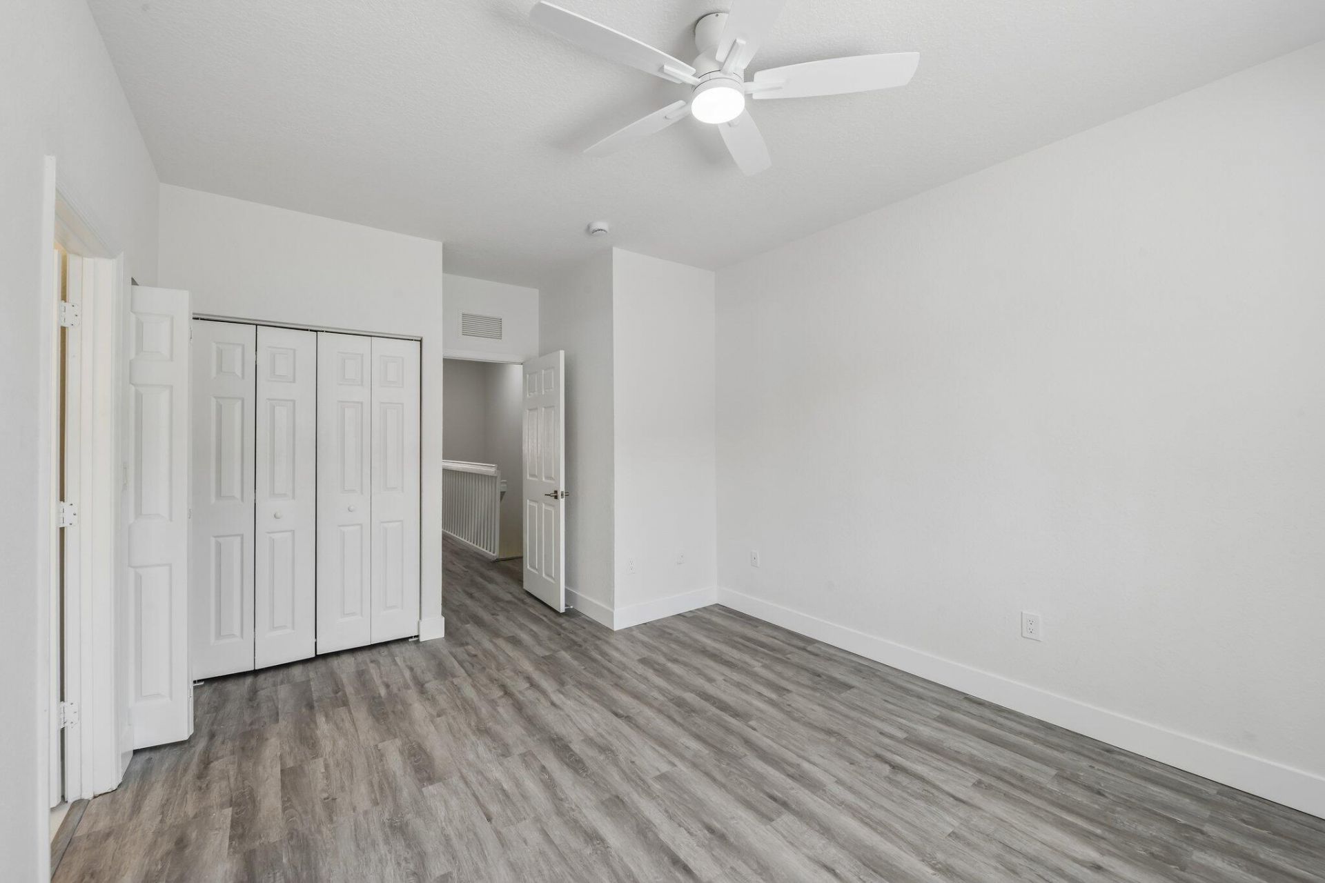 560 St Tropez Lane, Margate, FL 33068 Photo
