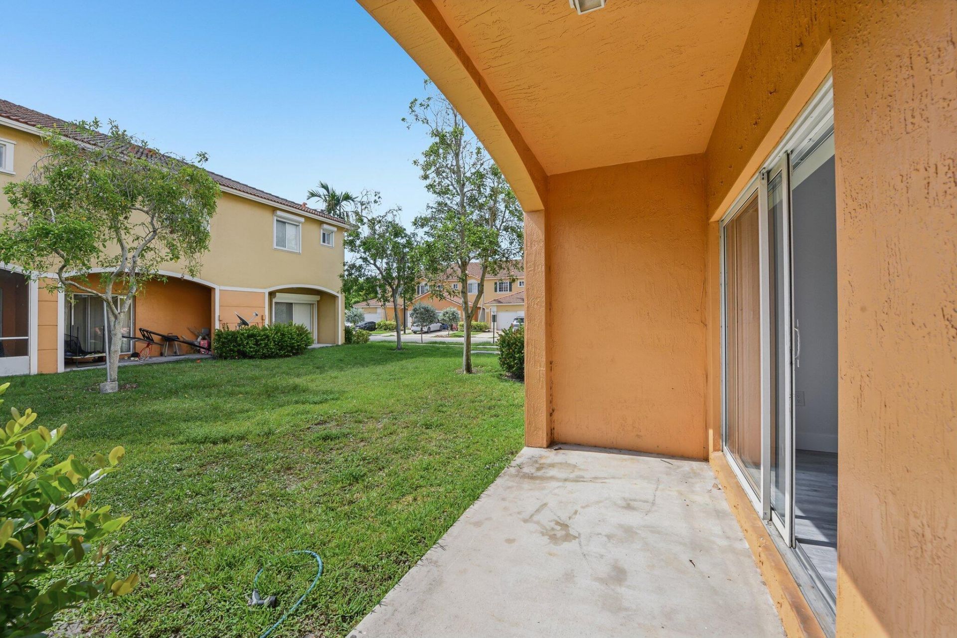 560 St Tropez Lane, Margate, FL 33068 Photo