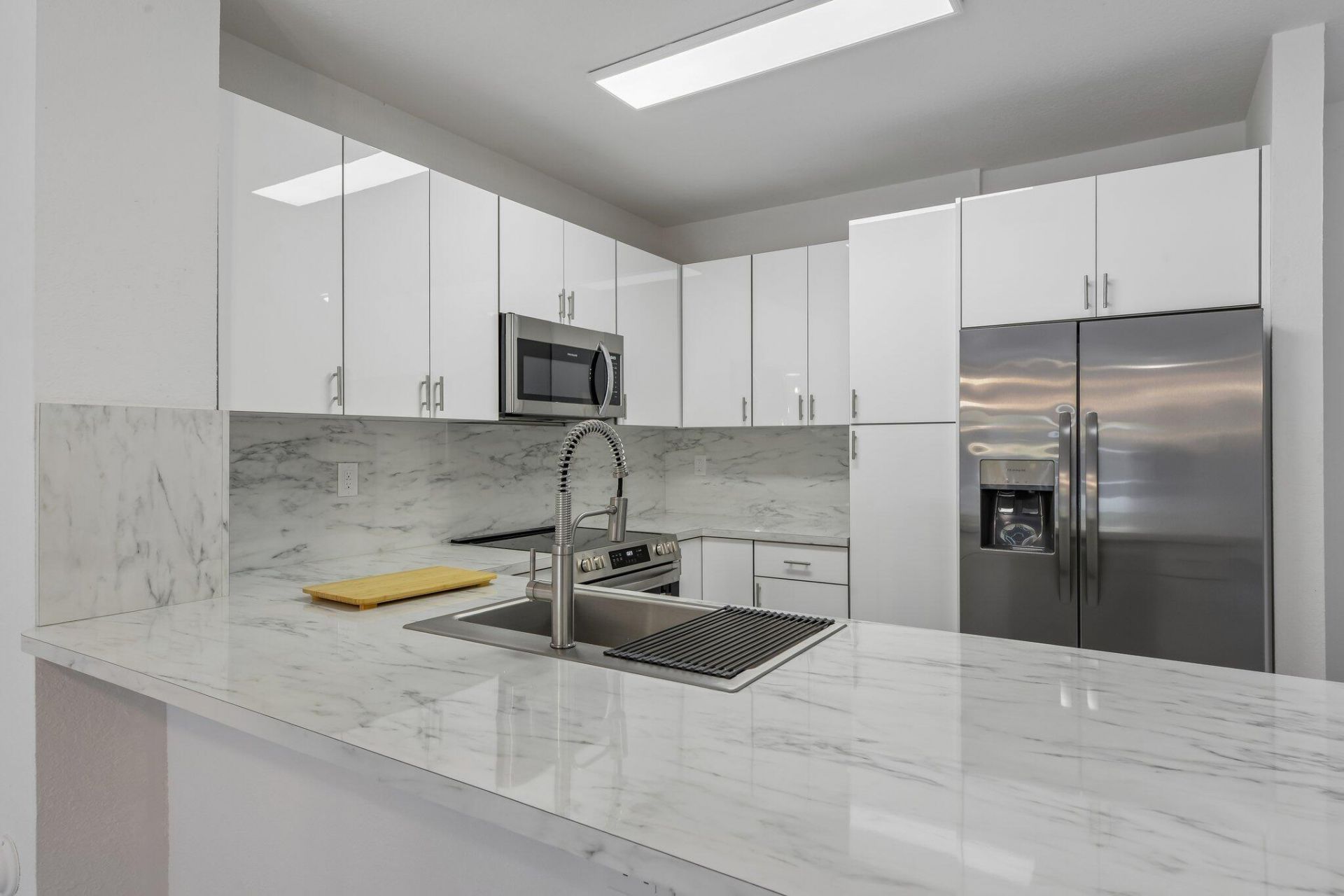 560 St Tropez Lane, Margate, FL 33068 Photo
