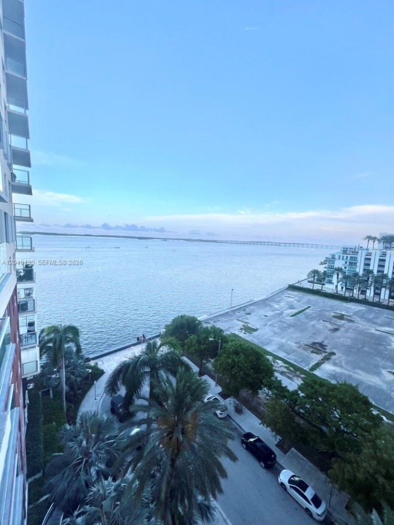 1155 Brickell Bay Dr , Unit 807, Miami, FL 33131 Photo