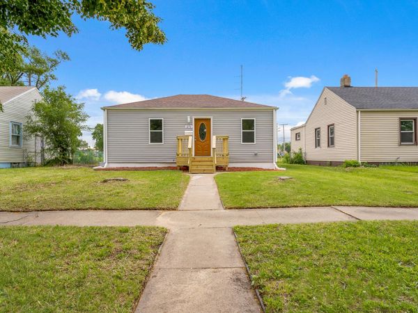 271 Lincoln Street , Gary, IN 46402