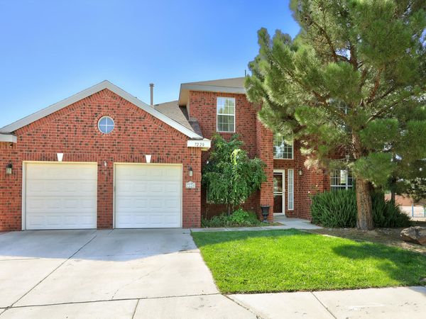 7220 Lake Tahoe Road NW, Albuquerque, NM 87114