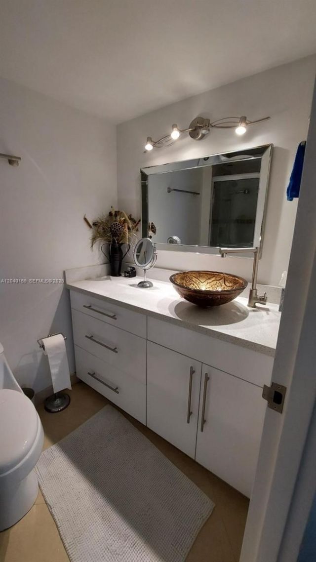 3140 S Ocean Dr, Unit 1510, Hallandale Beach, FL 33009 Photo