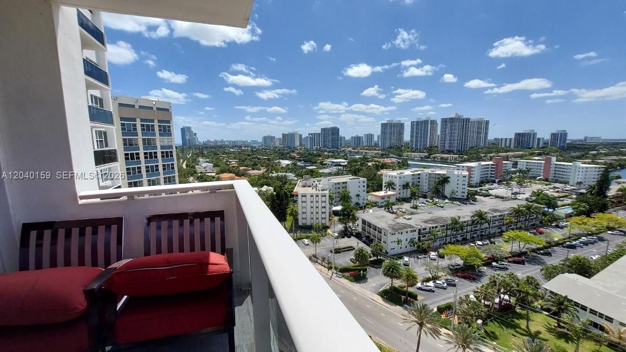 3140 S Ocean Dr, Unit 1510, Hallandale Beach, FL 33009 Photo