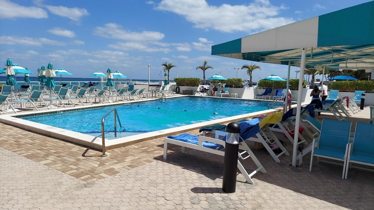 3140 S Ocean Dr, Unit 1510, Hallandale Beach, FL 33009 Photo