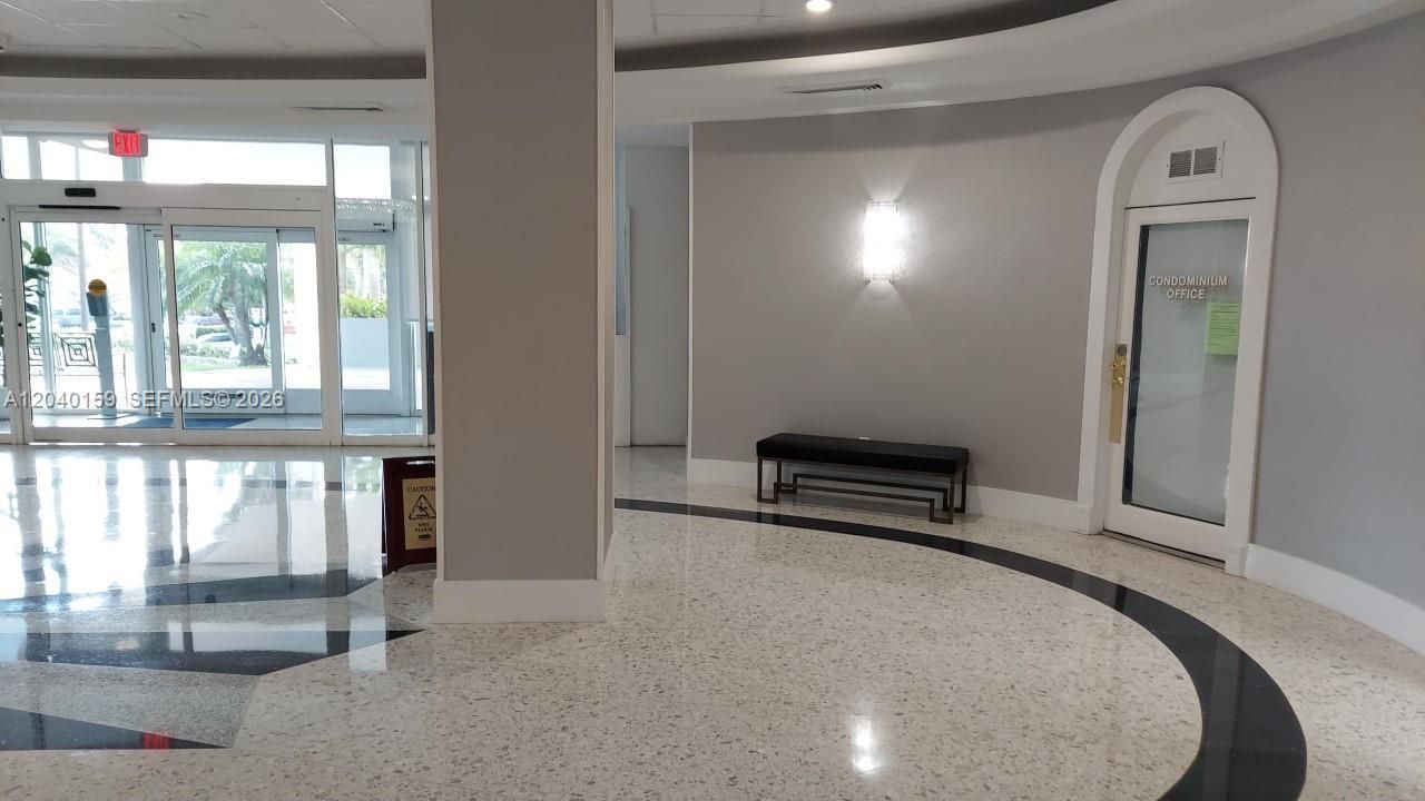 3140 S Ocean Dr, Unit 1510, Hallandale Beach, FL 33009 Photo