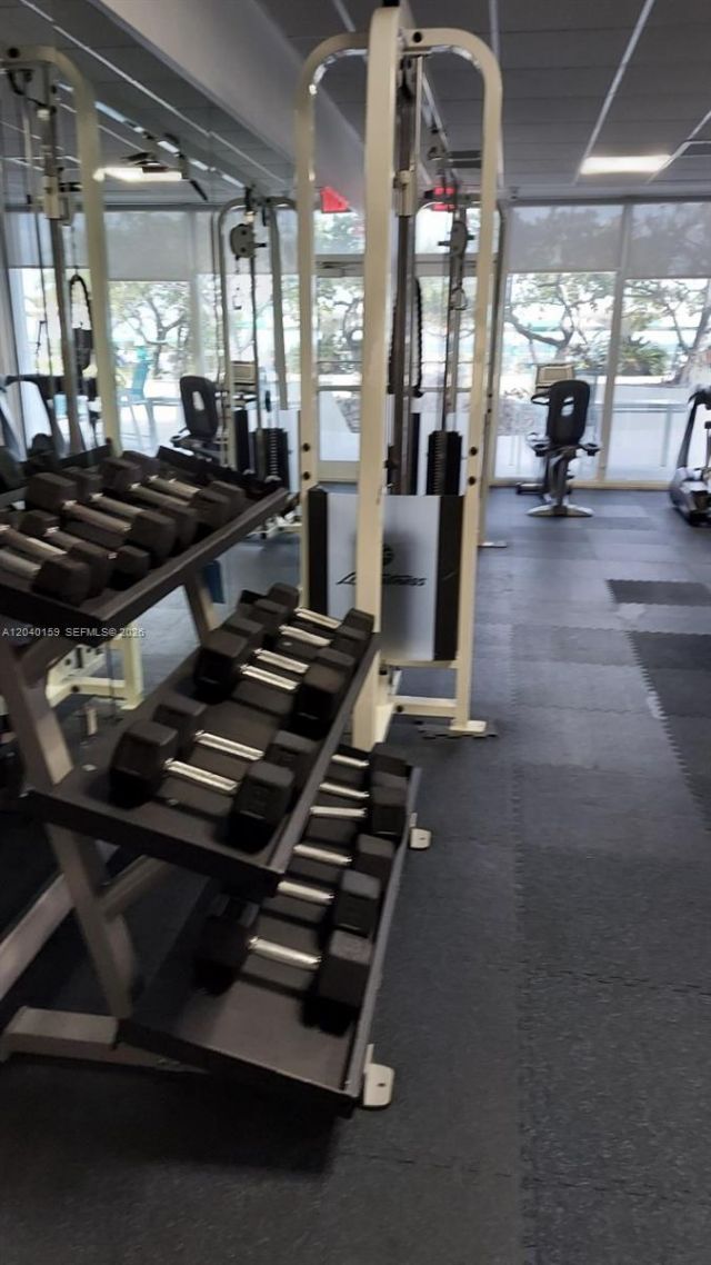 3140 S Ocean Dr, Unit 1510, Hallandale Beach, FL 33009 Photo