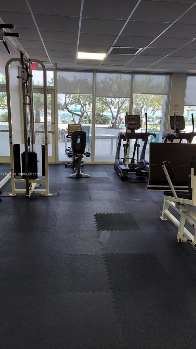 3140 S Ocean Dr, Unit 1510, Hallandale Beach, FL 33009 Photo