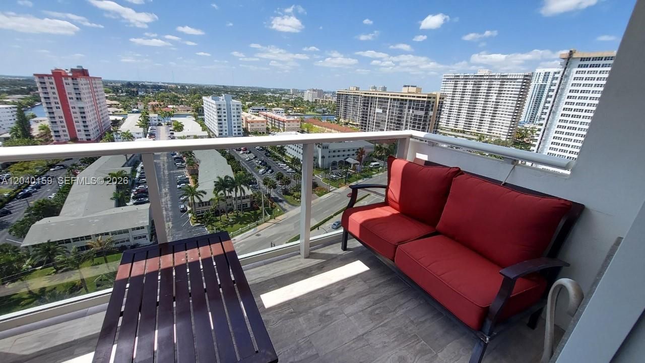 3140 S Ocean Dr, Unit 1510, Hallandale Beach, FL 33009 Photo