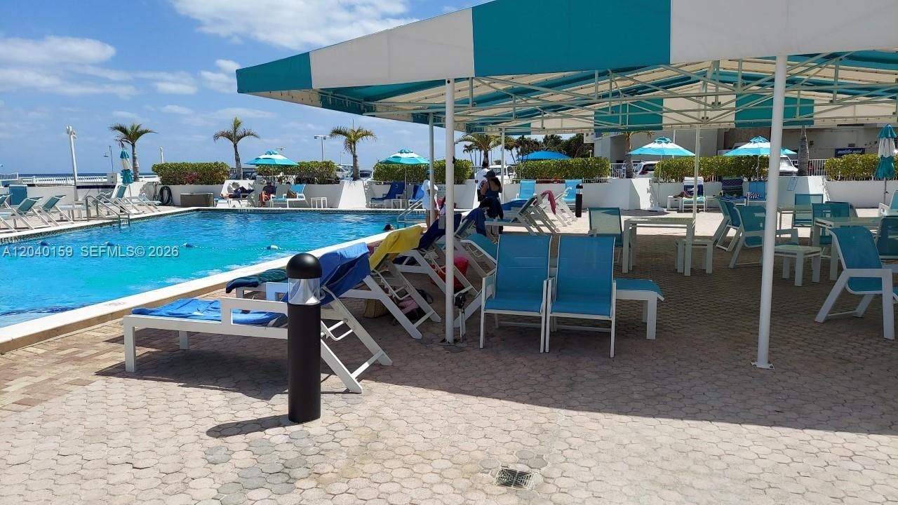3140 S Ocean Dr, Unit 1510, Hallandale Beach, FL 33009 Photo