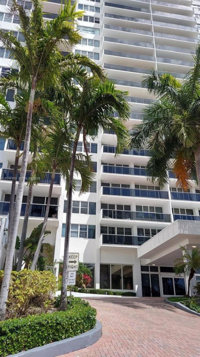 3140 S Ocean Dr, Unit 1510, Hallandale Beach, FL 33009 Photo