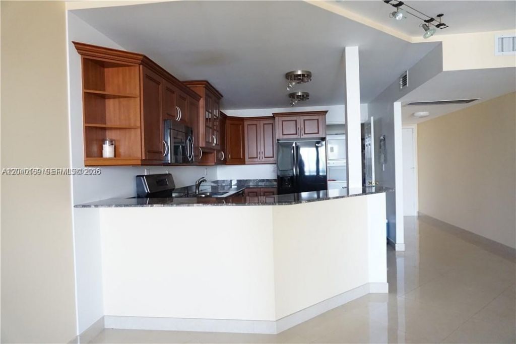 3140 S Ocean Dr, Unit 1510, Hallandale Beach, FL 33009 Photo