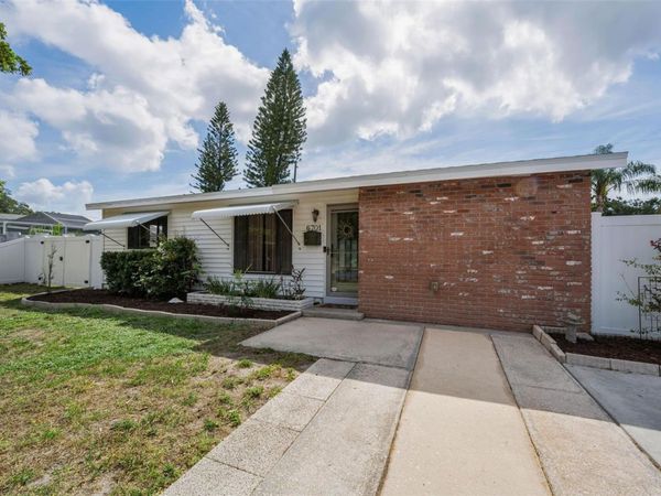 6701 ORCHARD DRIVE N, ST PETERSBURG, FL 33702
