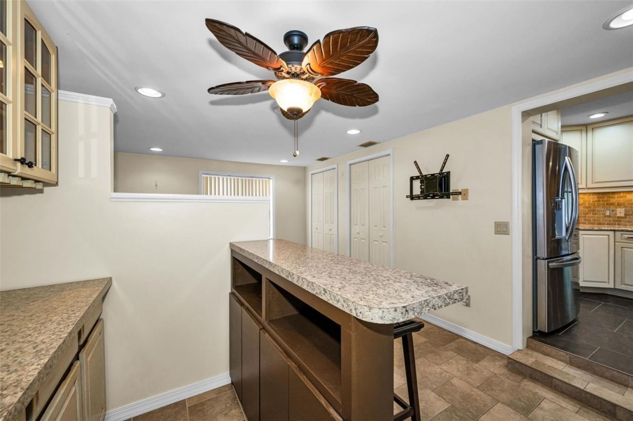 6701 Orchard Drive N, Saint Petersburg, FL 33702 Photo