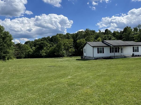 18750 Griffith Road, Logan, OH 43138
