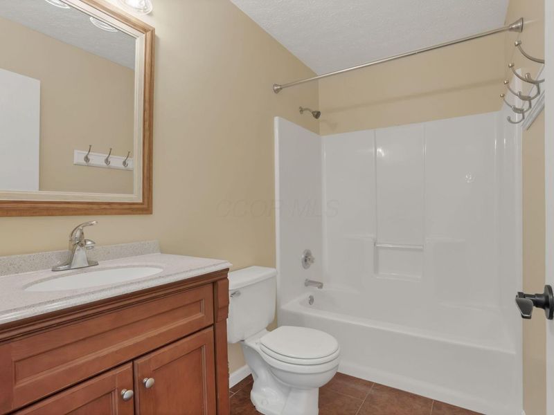 18750 Griffith Road, Logan, OH 43138 Photo 15