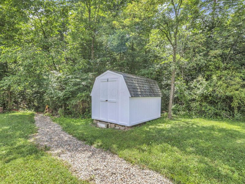 18750 Griffith Road, Logan, OH 43138 Photo 27