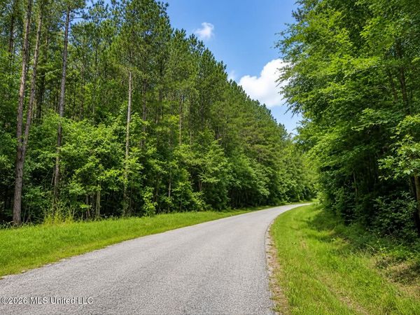 Scr Road 114 , Mize, MS 39116