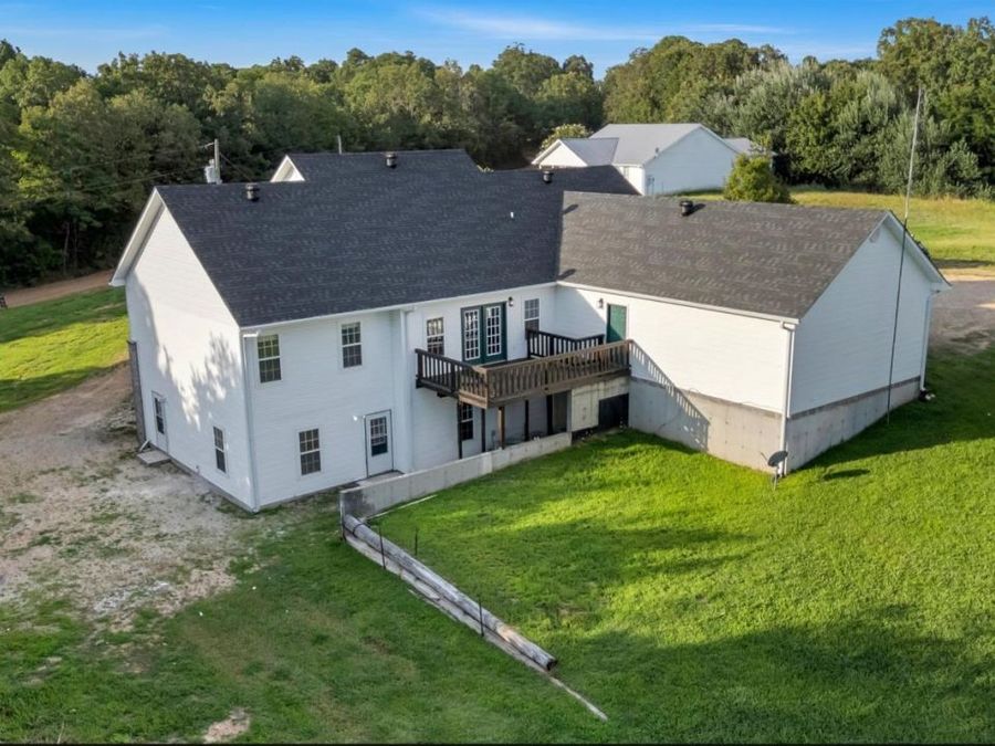 Property Image 4