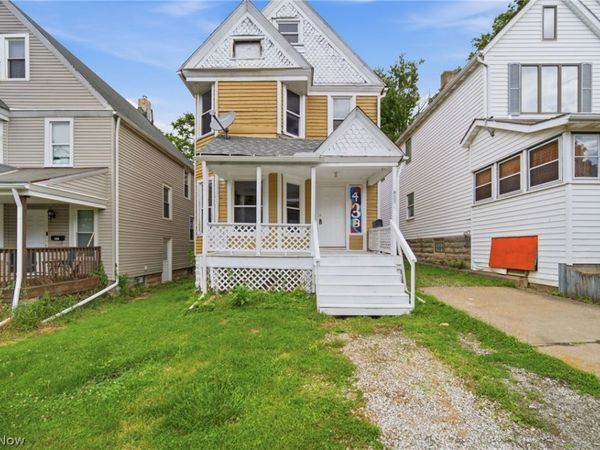 433 3rd Street , Elyria, OH 44035