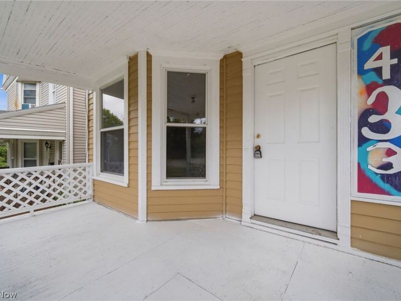 433 3rd Street, Elyria, OH 44035 Photo 2